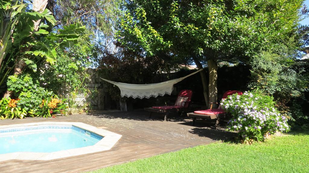 Kasa Nama Hotel Edgemead Room photo